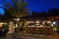 Aanari Hotel & Spa - bar
