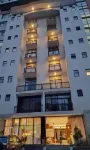 Au-thopia hotel - Condos