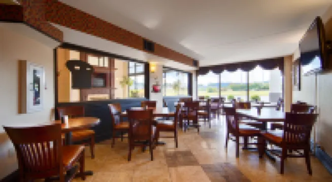 Best Western Windsor Suites Các khách sạn ở Fayetteville