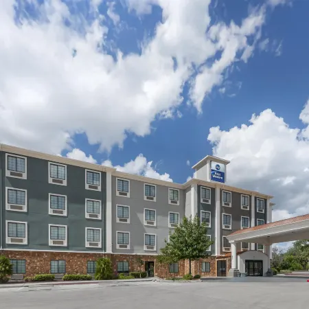 SureStay Plus Hotel by Best Western San Antonio SeaWorld