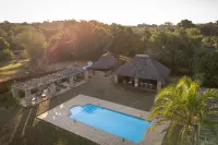Karongwe - River Safari Lodge - Pools