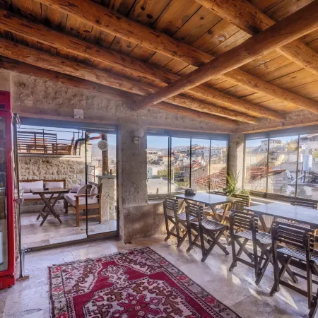 Zula Cave House