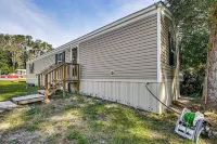 Riverfront Floral City Stay w/ Dock & Hot Tub!