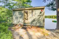 Lake Ivanhoe Family Escape w/ Fire Pit! - Wifi