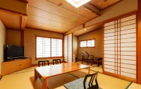 Kinosaki Onsen Kawaguchiya Honkan - Bãi đậu xe