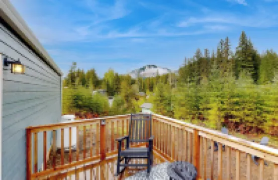 2 BR Dog-friendly Cabin Near River w/ Fire Pit Hotels in Skamania County