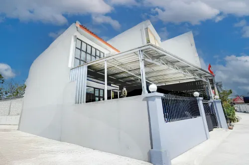 Hotel O MIOXIO Syariah Kost Hotels in Ponorogo