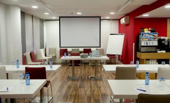 Muralto Madrid Princesa - Housity