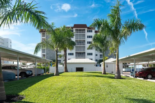 Sand Caper #406 by Sun Palace Vacations - Holiday Apartments