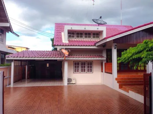 ฺBuriram The Big house intown