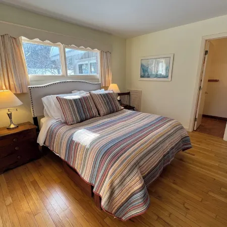 Bayou Chalet – Your Perfect Getaway Near Sugarbush Resort