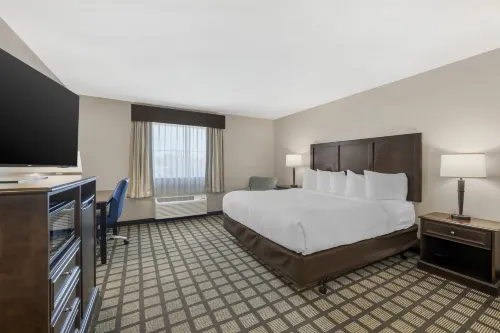 Best Western North Bryant Inn