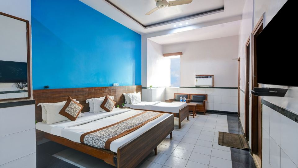 New Royal Hotel