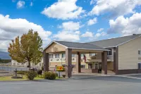 Super 8 by Wyndham Baker City Hotels in Baker City