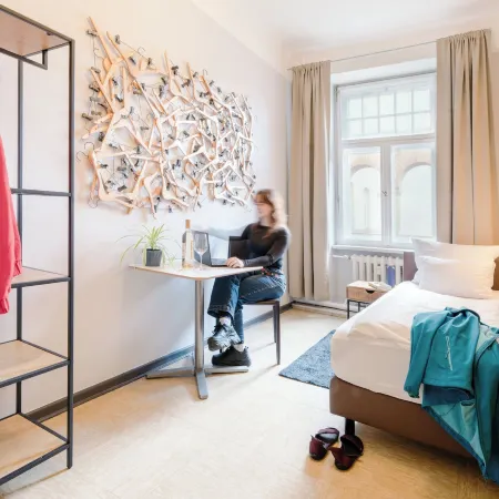 Three Little Pigs Hostel - Your Berlin Castle