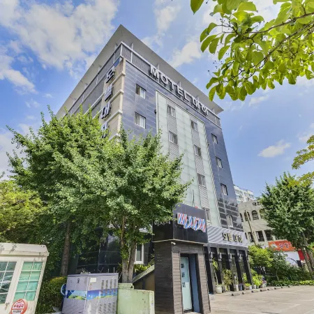 Motel Daeha Отели рядом с достопримечательностью «Олимпийский музей»