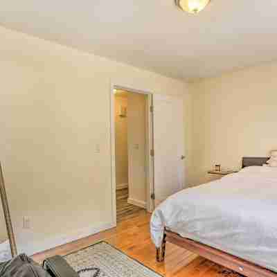 Sun-Lit Vernon Condo < 2 Mi to Ski Resort! Rooms