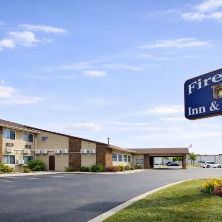 Fireside Inn and Suites