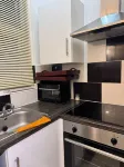 Modern 1-Bedroom Flat in Trendy Leytonstone
