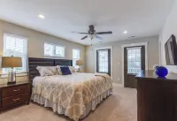 412a The Inlet House Spacious 4 BR Townhouse Walking Distance to the Beach - Villas