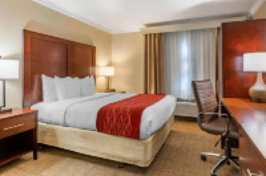 คอมฟอร์ตอินน์ โคลัมเบียกอร์จ