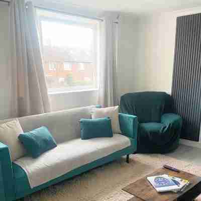 Your Home-from-Home - Business & Families - 6 Beds Others