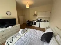 Arbourfield Lodge - Apartments