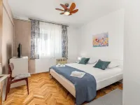 Apartments Jelica Hotels in Pag
