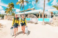 Van der Valk Plaza Resort Bonaire - Beach
