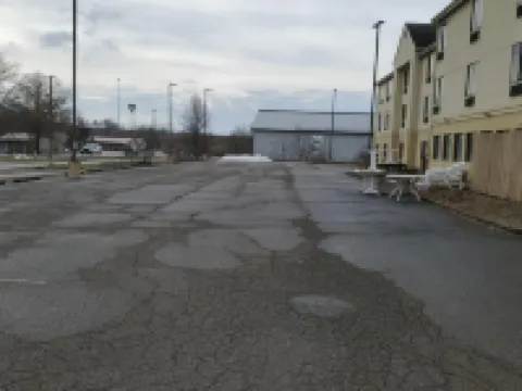 แคมบริดจ์ อินน์ บาย แคปิตอล โอ ใกล้ ไอ-70 / ไอ-77 โรงแรมในCambridge