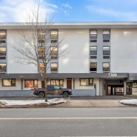 Super 8 by Wyndham Chicago IL