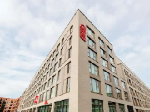 อดาจิโอ สตุ๊ตการ์ท เนคาร์พาร์ค (เออร์เฟินุง อัม 1. ยูลิ 2025)