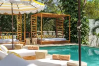 Mikasa Bacalar Hotel Boutique, Lagoon Front - Beach