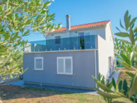 House Villa Verdi Hotels in Tkon