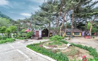Inje Seonyeorang Baekdamirang Pension Hotels near Baekdam Temple