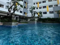 Cove Aspena Residence Hotels in Batuceper