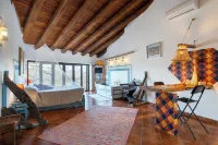 Tenuta Monte la Guardia - Cascate Naturali - Farmhouses