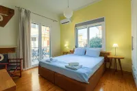 Upscale Modern Escape in the Historic Center