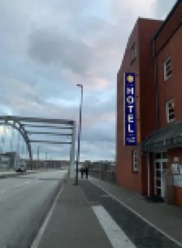 ホテル アン デア ホーン