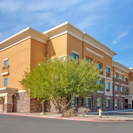 Comfort Suites