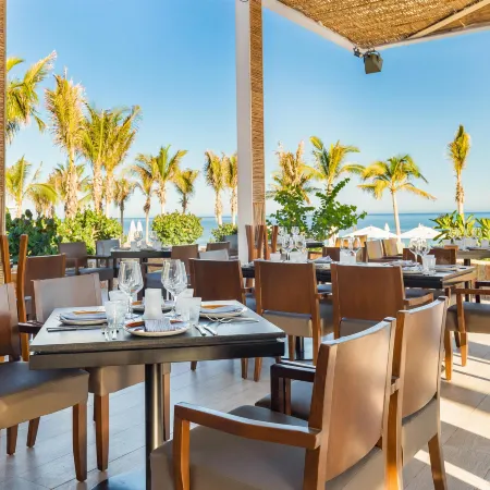Villa La Valencia Beach Resort & Spa Los Cabos