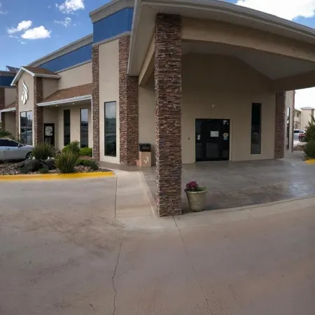 Spring Water Hotel & Suites
