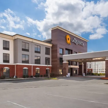 La Quinta Inn & Suites by Wyndham Bessemer
