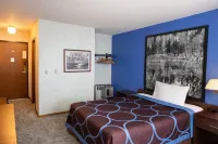 Super 8 by Wyndham Iron Mountain