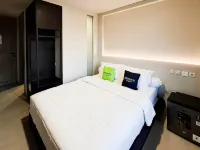 Urbanview KAS Hotel Syariah near Simpang 5 Purwodadi Hotels in Grobogan Regency