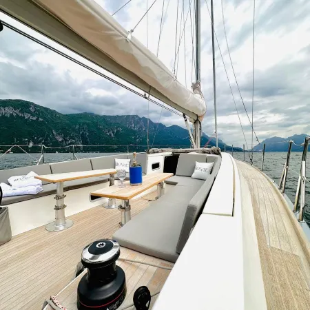 Da Vinci Retreat in Lecco Отели в г. Лекко