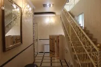 Safari Hotel
