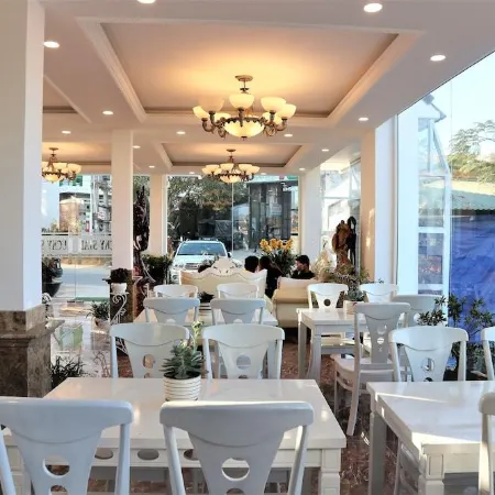 Bazan Dalat Hotel