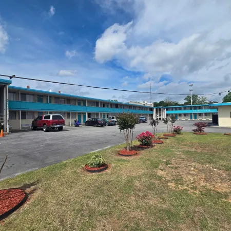 Carolina Inn Anderson Clemson Area Отели в г. Андерсон