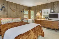 Catskills Serenity! Cozy Vintage Cabin on 10 Acres - 3 stelle